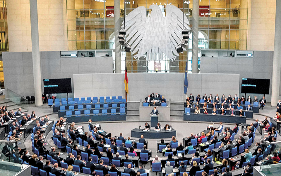 πολυσυλλεκτική-η-γερμανική-βουλή-561574600