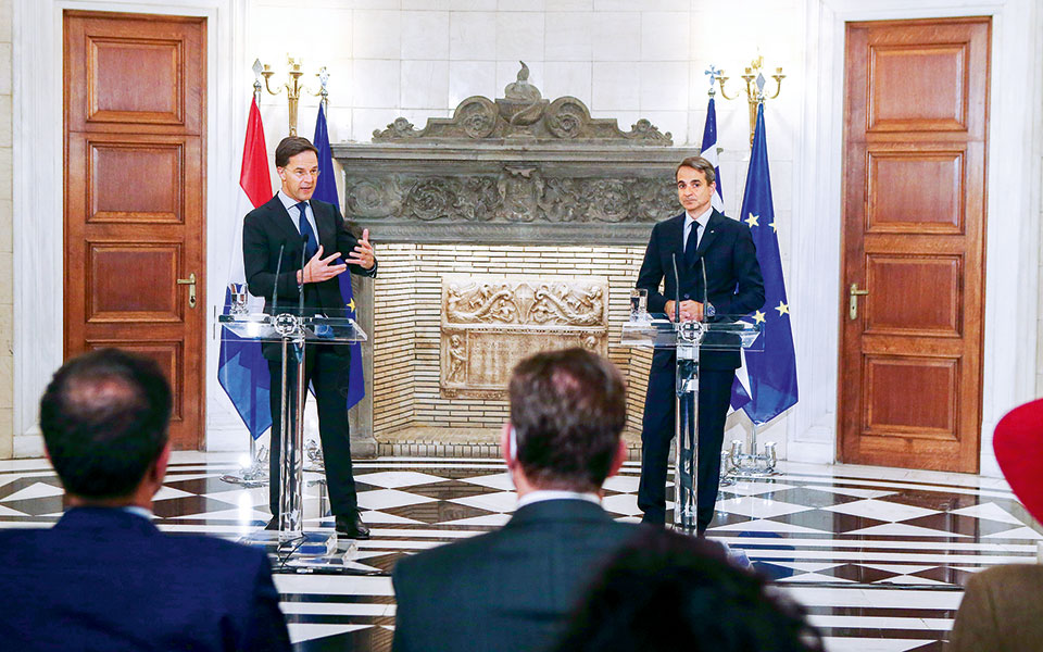 Η ιστορία της Ι. Μπέχελ και μιας ερώτησης – Η Ολλανδή δημοσιογράφος μιλάει στην «Κ»-1