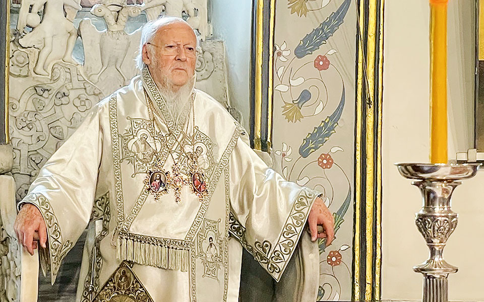 βαρθολομαίος-άναψε-πράσινο-το-φανάρι-561581311