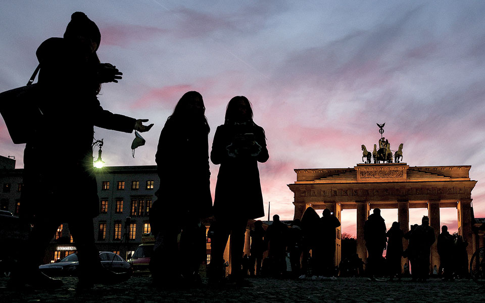 Παρήλθε η δωδεκάτη ώρα στην Ευρώπη για την COVID-19-1