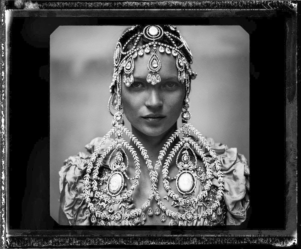 Ματιές στον κόσμο-1