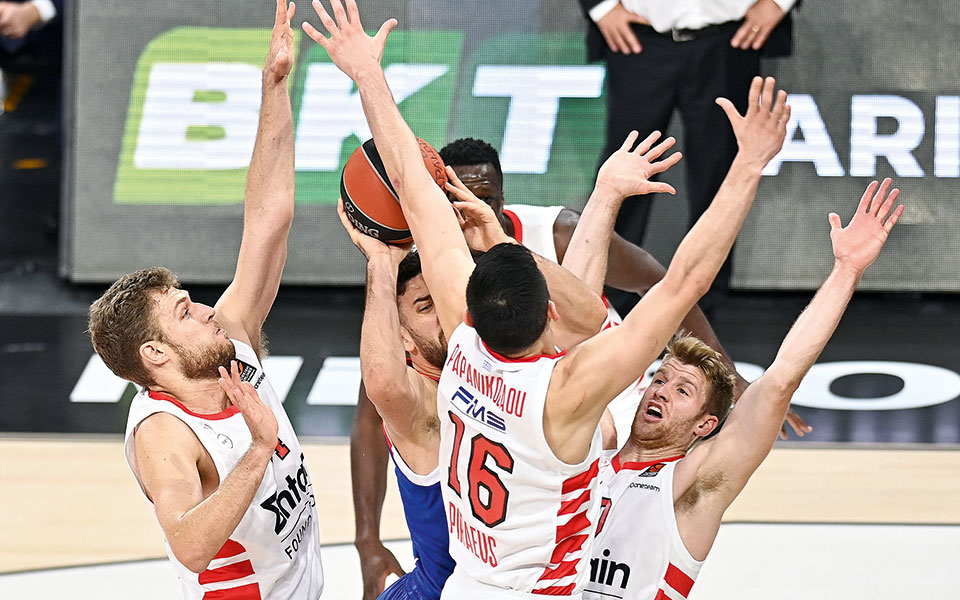 ευρωλίγκα-ολυμπιακός-έπαιξε-μόνο-τ-561591604