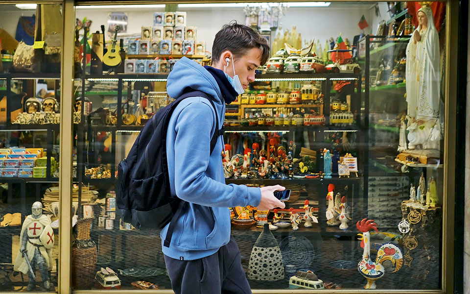 ευρώπη-μακρύς-πανδημικός-χειμώνας-561603604