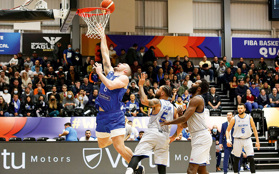 πλήρωσε-για-μία-ακόμη-φορά-τα-παράθυρ-561603523