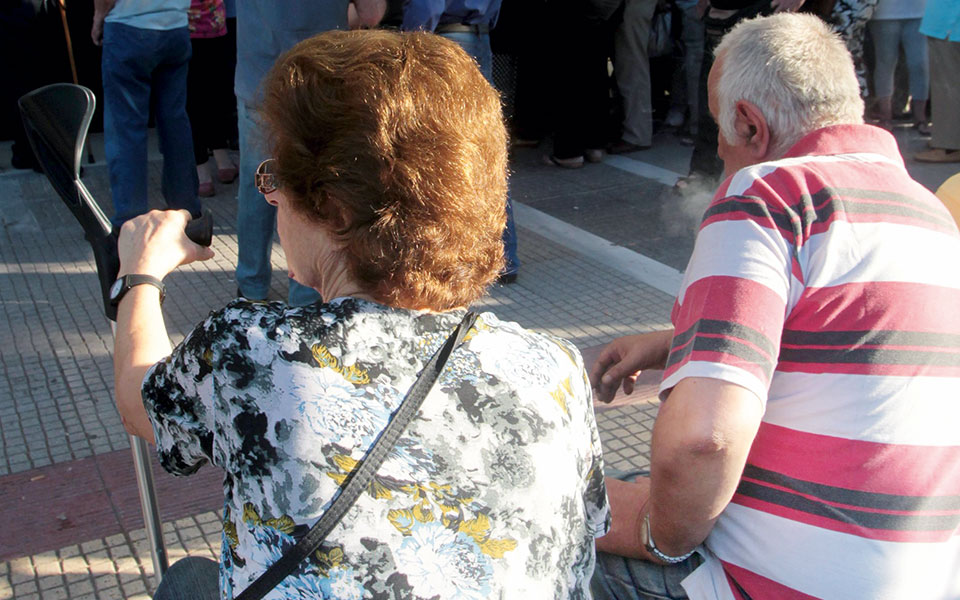 αναδρομικά-σε-12-173-συνταξιούχους-σήμερα-561603385