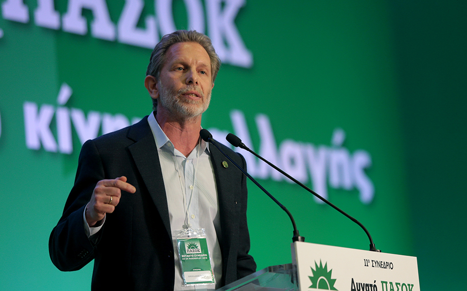 παύλος-γερουλάνος-στην-κ-πολιτική-κ-561575977