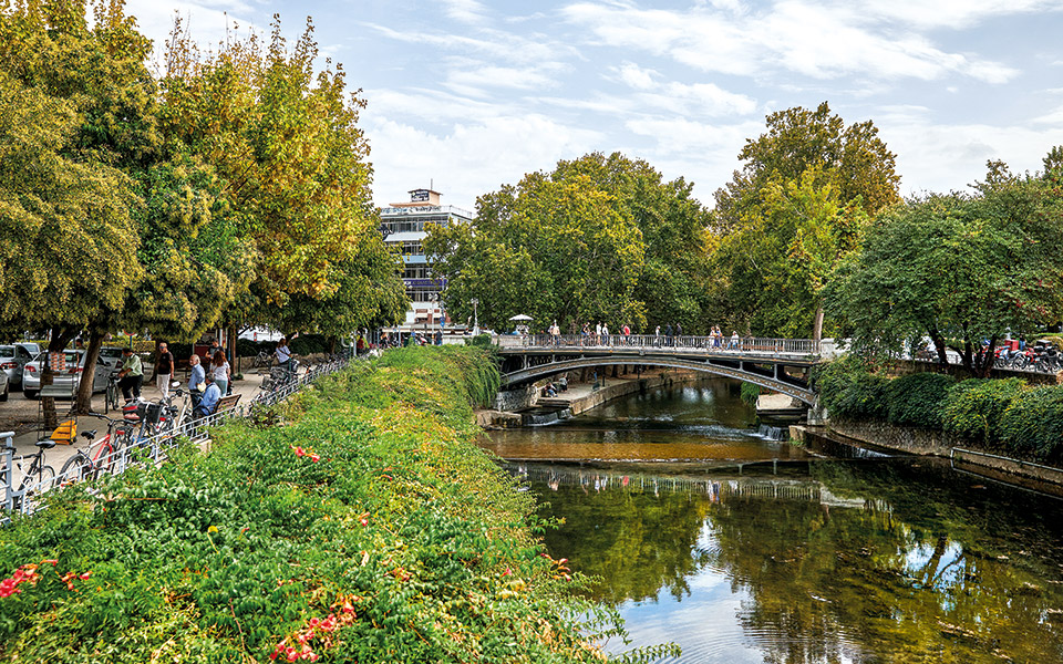 τρίκαλα-η-πόλη-που-ξέρει-από-ευ-ζην-561590437