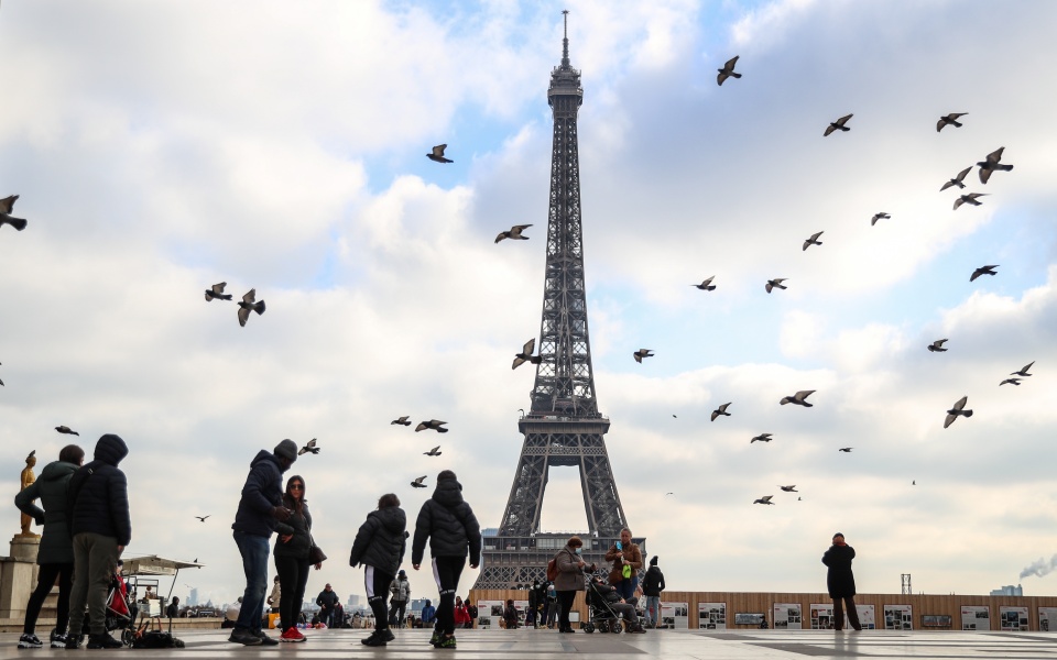 μετάλλαξη-όμικρον-οκτώ-πιθανά-κρούσμ-561606967