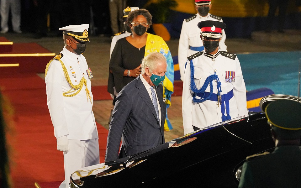 μπαρμπέιντος-και-επισήμως-προεδρευό-561608824