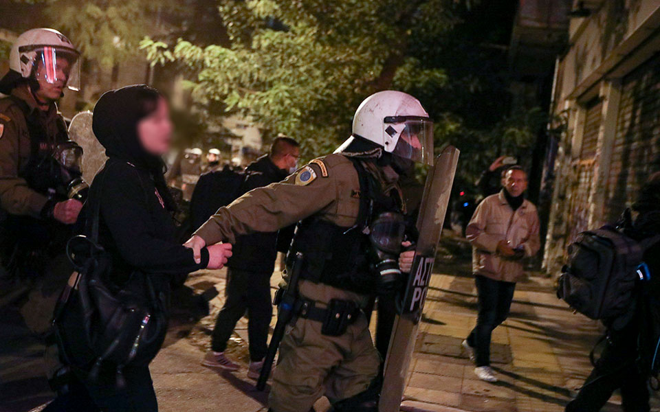 επέτειος-πολυτεχνείου-ένταση-στα-εξά-561590863