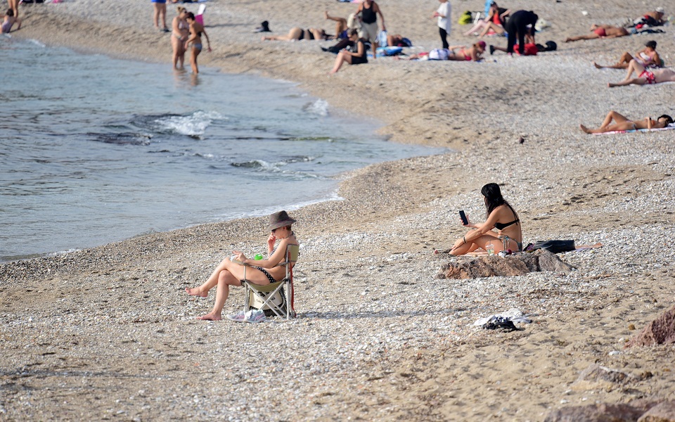 μια-ζεστή-ανάσα-από-τους-30-βαθμούς-έφτα-561576004