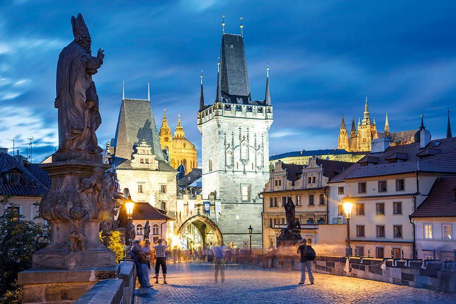 Πράγα: Τα Χριστούγεννα της πηγαίνουν πολύ-1