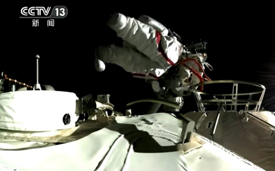 διάστημα-ιστορικός-περίπατος-από-κ-561576187