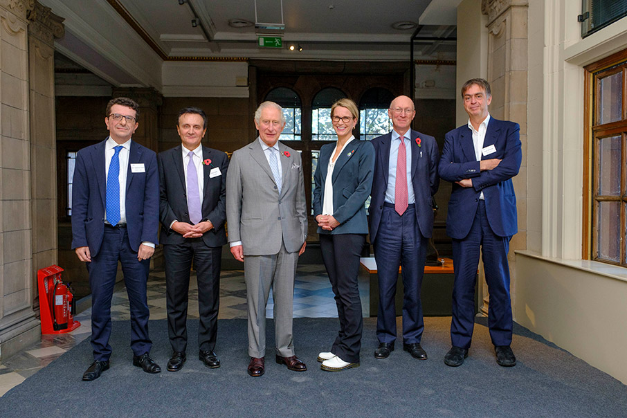 AstraZeneca: Η παγκόσμια διάκριση στη Γλασκώβη περνά και από την Ελλάδα-2