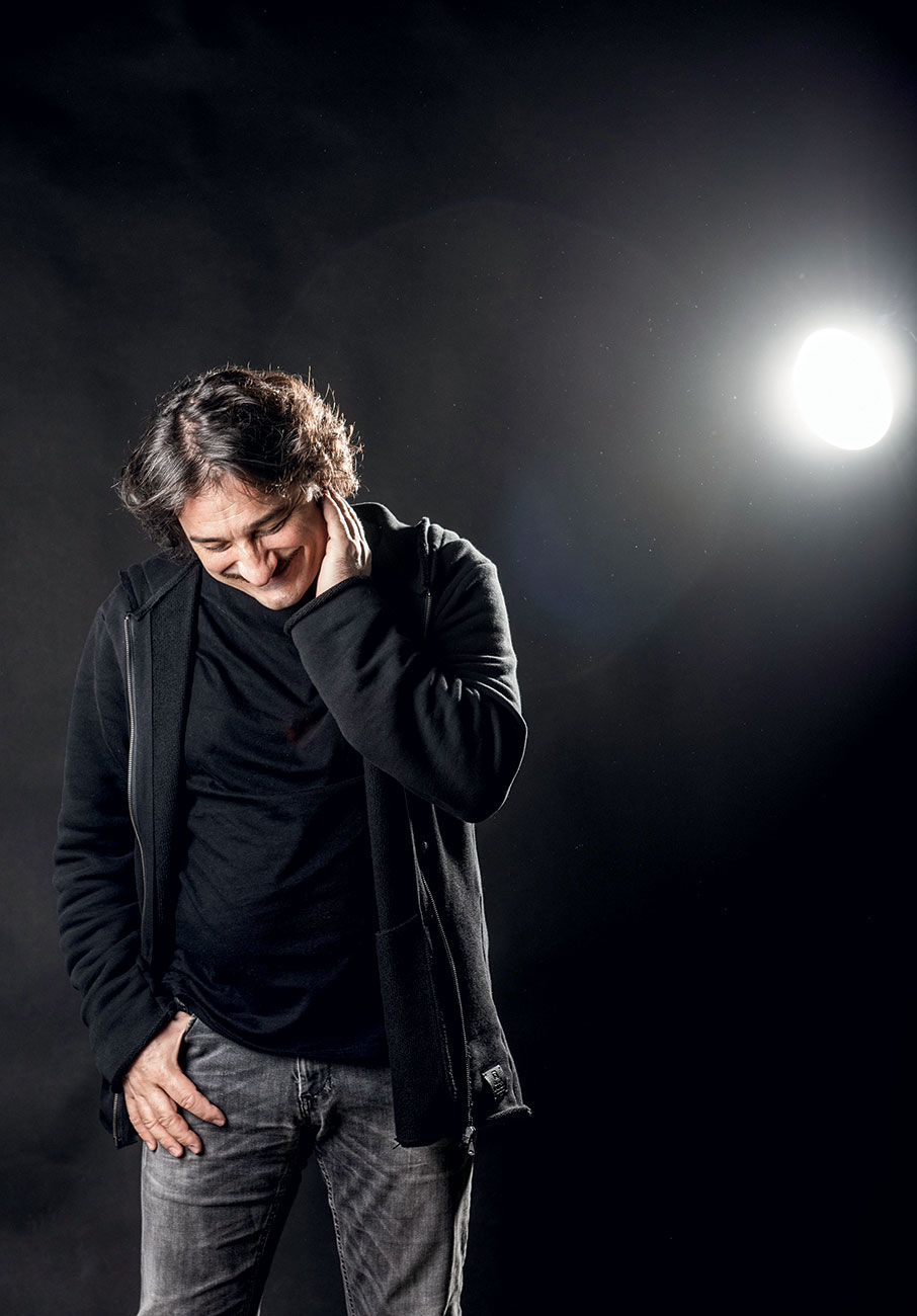 Βασίλης Χαραλαμπόπουλος: «Η βλακεία των ανθρώπων είναι παγκόσμια και ανίκητη»-1