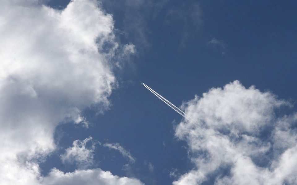 ρωσία-αγνοείται-αεροπλάνο-με-8-επιβαίν-561569569