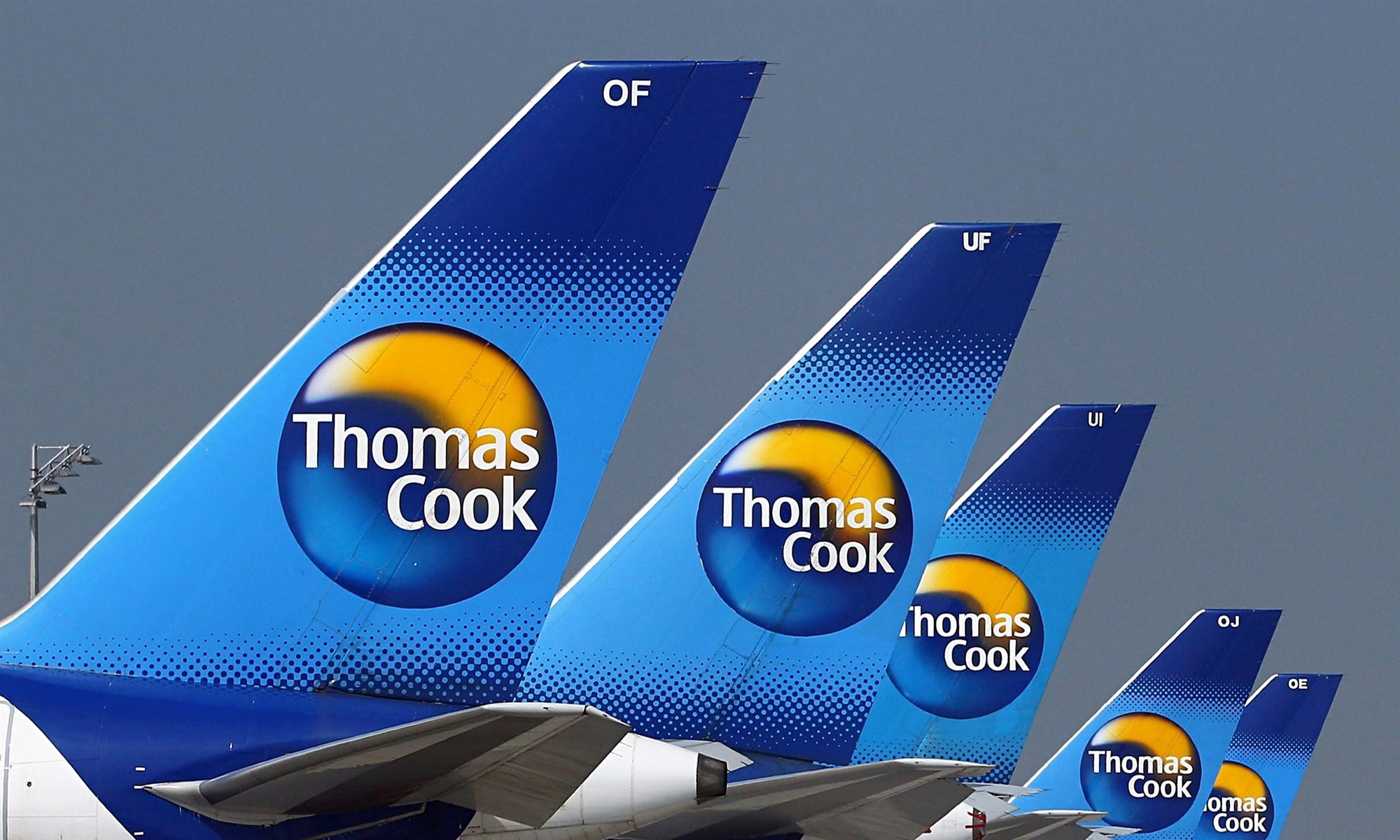 κραδασμοί-σε-ταξιδιωτικές-και-αεροπο-561608410