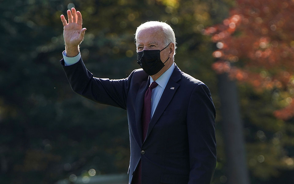 ο-μπάιντεν-ζήτησε-να-μάθει-γιατί-αυξάν-561590902