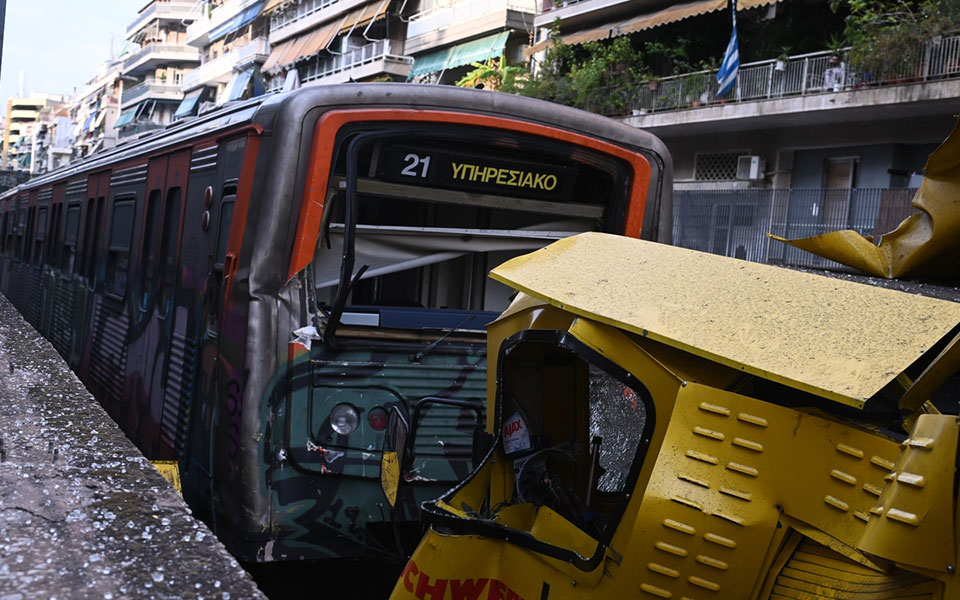 δυστύχημα-στον-ησαπ-το-βαγόνι-θα-έφθα-561588241