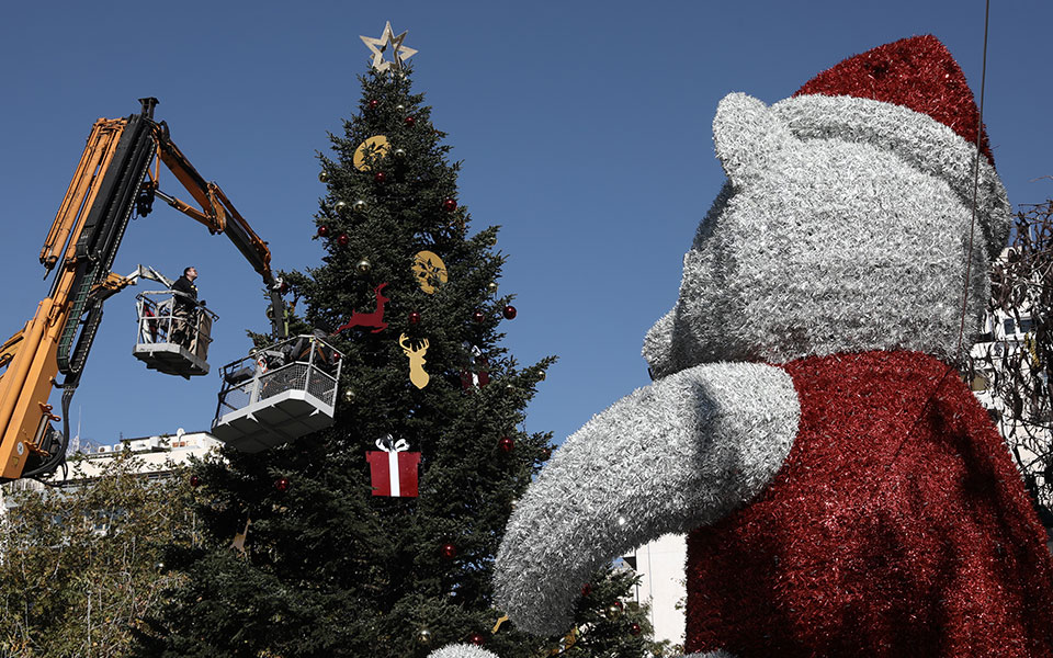 χριστούγεννα-2021-στολίστηκε-το-χριστου-561596989