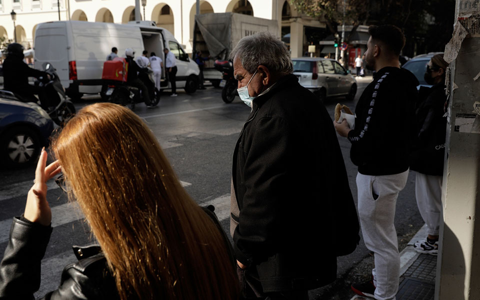 σε-εξέλιξη-η-συνεδρίαση-των-επιδημιολ-561567778