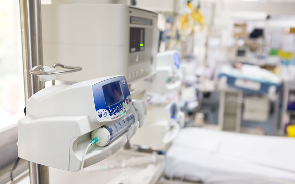 κορωνοϊός-διασωληνώθηκε-41χρονη-ανεμβ-561569755