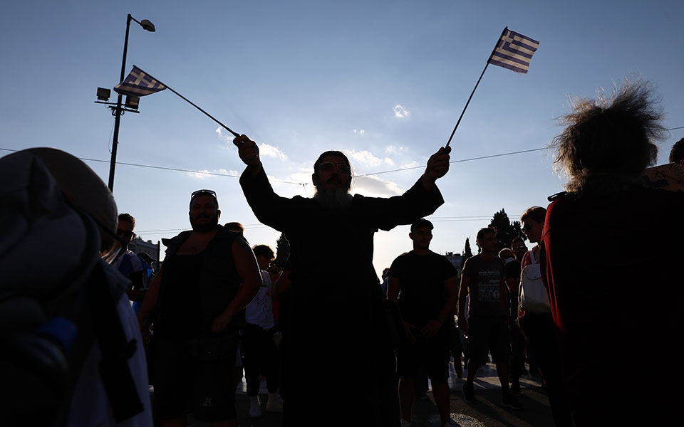 κορωνοϊός-στον-εισαγγελέα-δύο-δικογρ-561603715