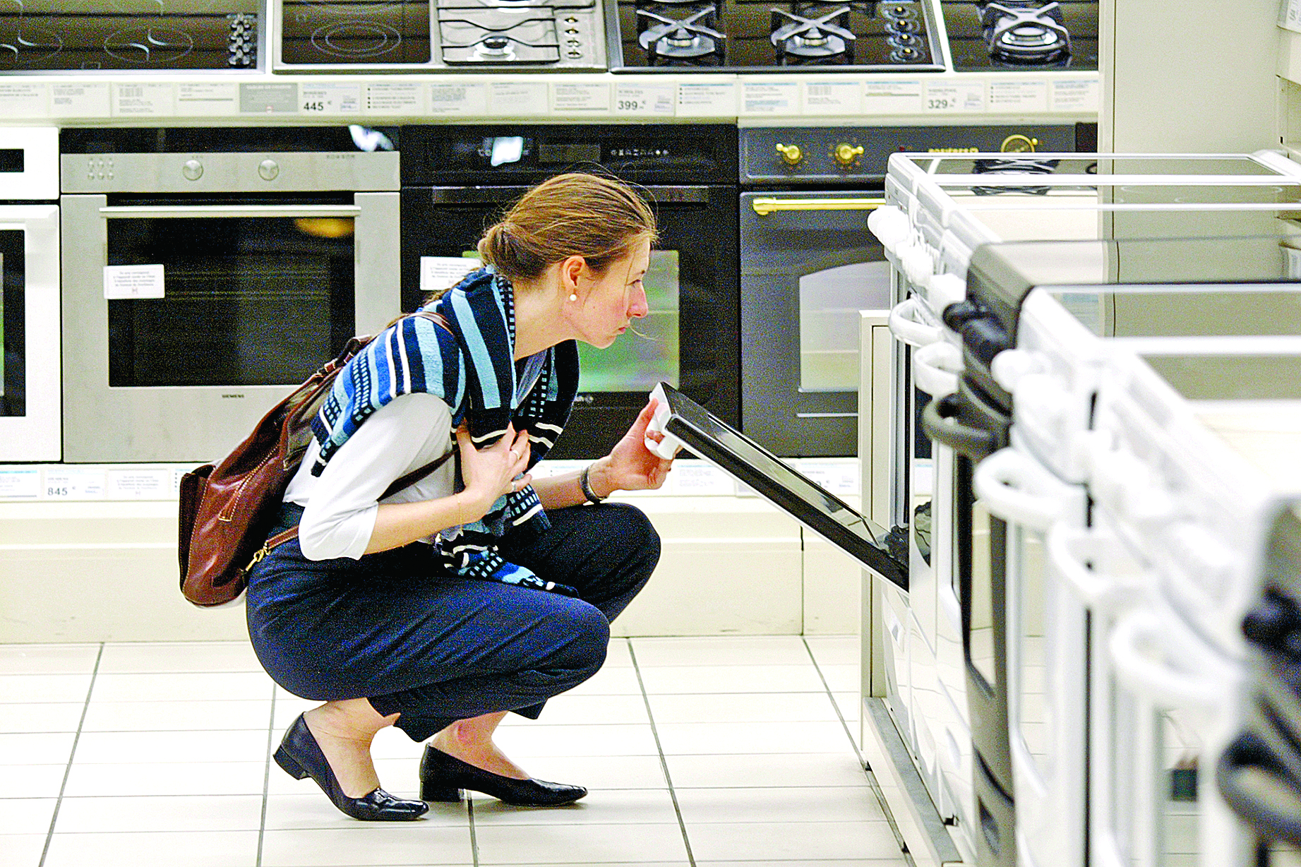 καταναλωτές-φοβούνται-το-κύμα-ανατιμ-561567187