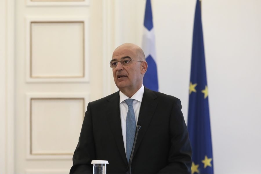 δένδιας-το-τείχος-της-λευκωσίας-εξα-561578695