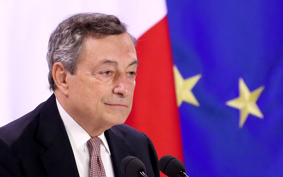 στο-τραπέζι-του-ντράγκι-το-πάσο-εμβολ-561596647