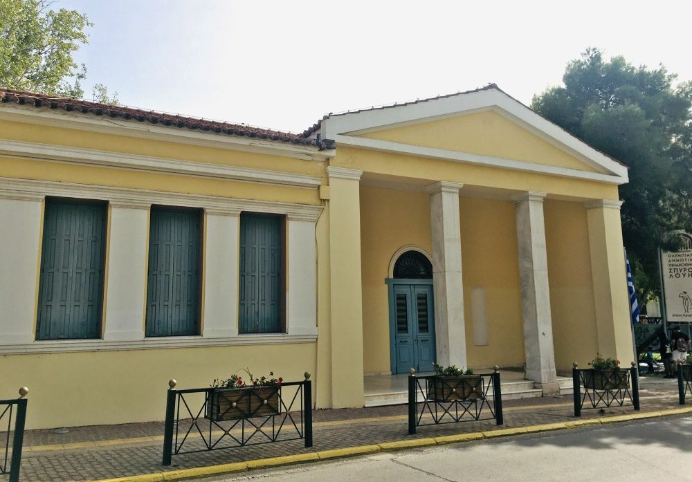 Όταν η εικαστικός Λυδία Βενιέρη «συνάντησε» τον Λόρδο Βύρωνα και την εποχή του-2