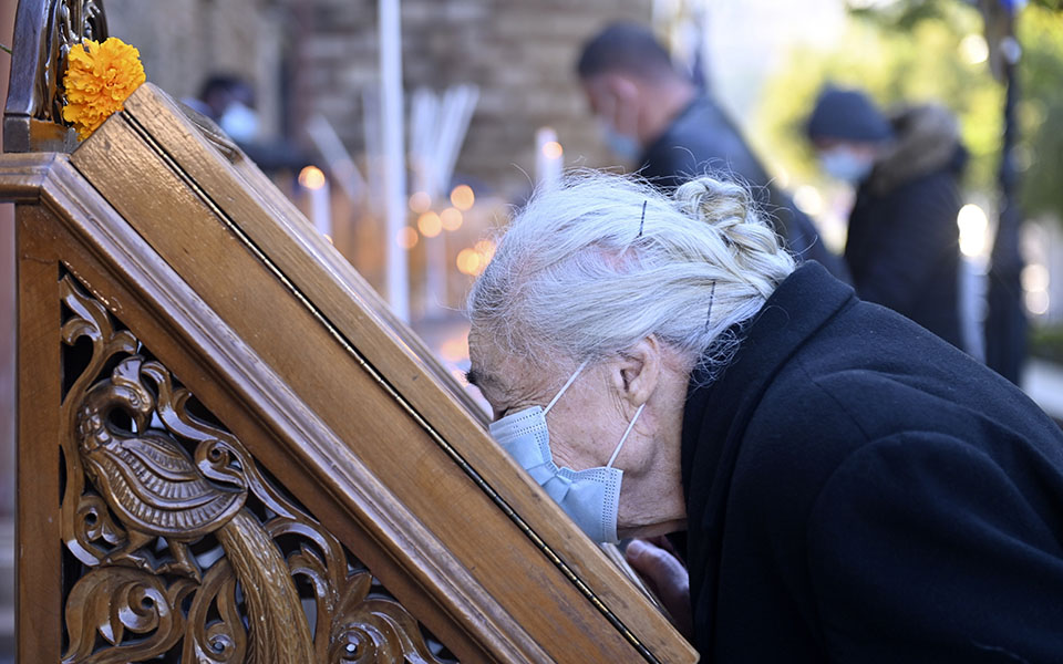 ιερά-σύνοδος-μήνυμα-υπέρ-του-εμβολιασ-561571075