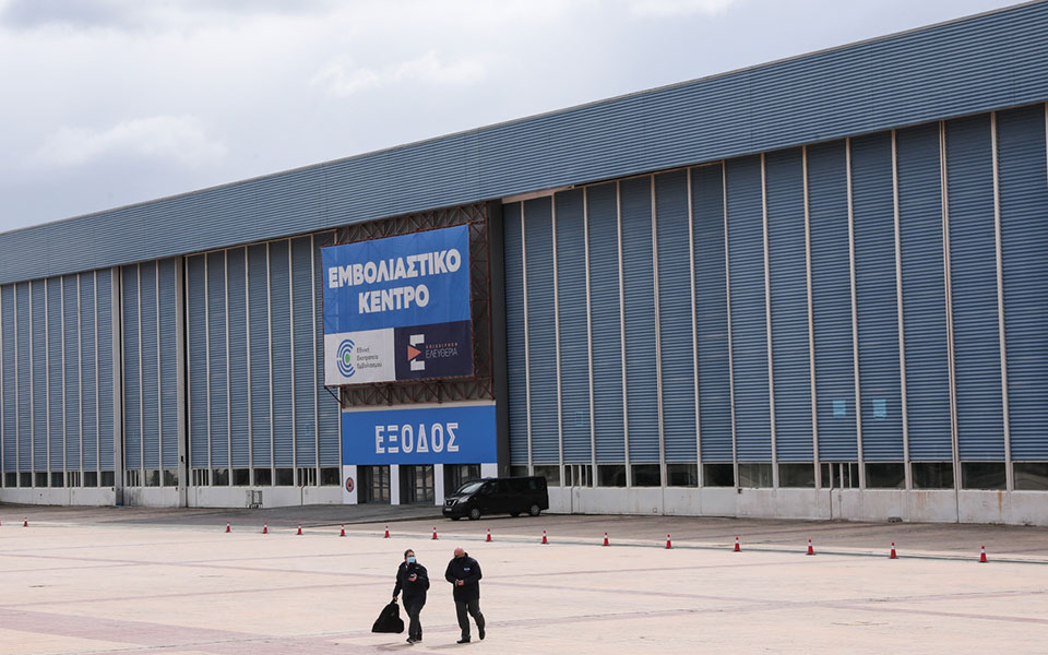 εμβολιασμός-τρίτη-δόση-ανοίγει-σήμ-561593317