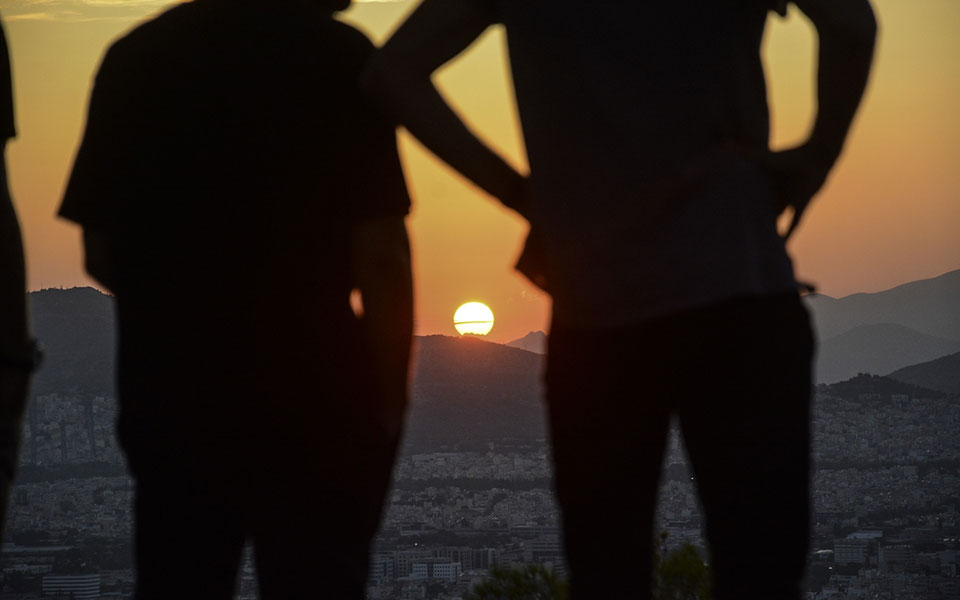 ο-καιρός-αύριο-σε-υψηλά-για-την-εποχή-ε-561569884