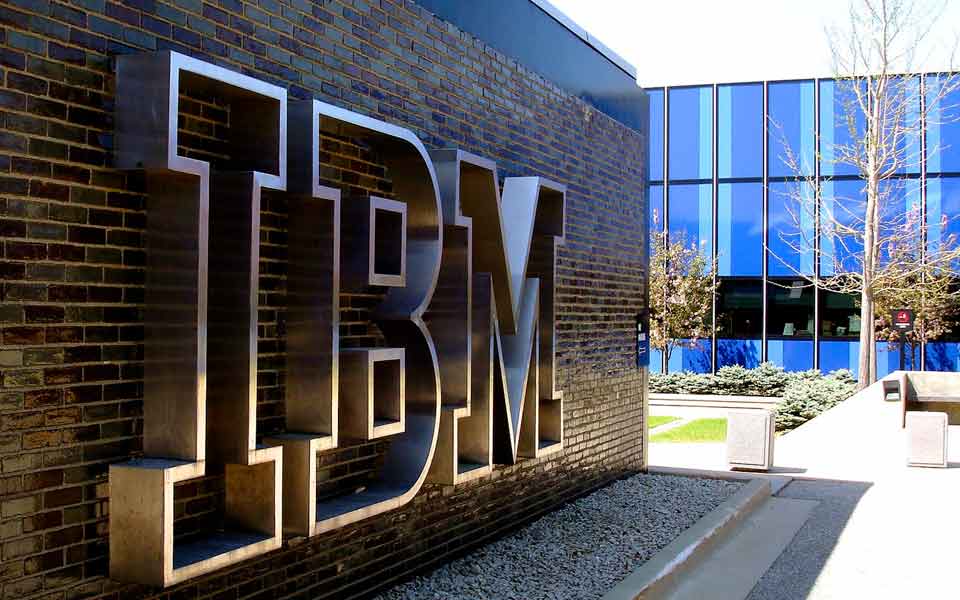 η-ελλάδα-στο-στόχαστρο-της-ibm-εξετάζει-561603598