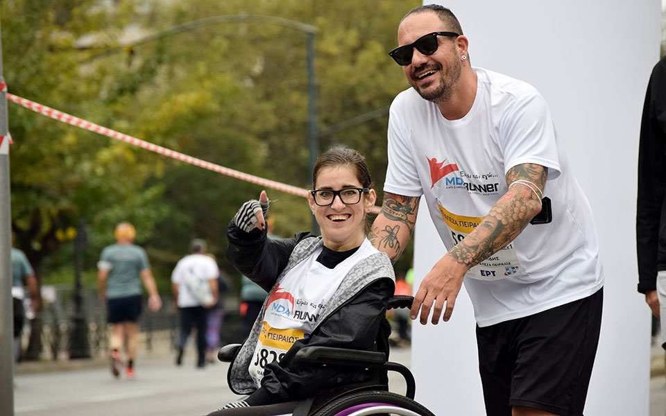 38ος Αυθεντικός Μαραθώνιος: Καρέ-καρέ η χαρά της συμμετοχής-9