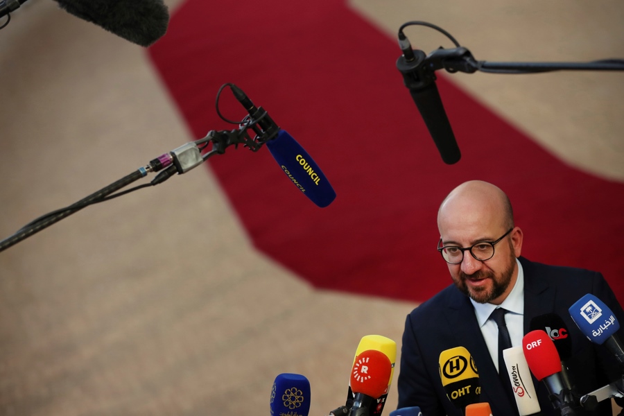 μισέλ-τα-σύνορα-των-κρατών-μελών-είναι-561578587