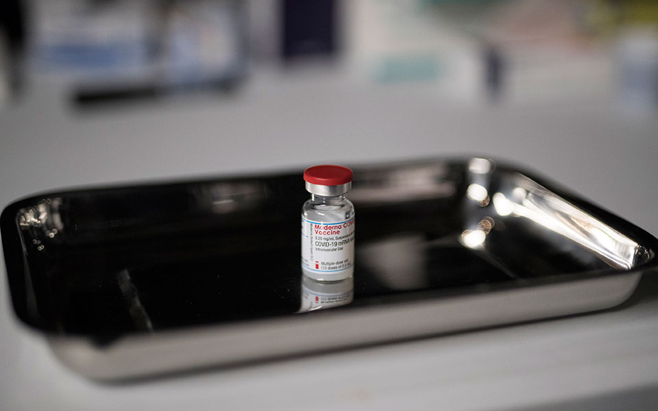 κορωνοϊός-εμβόλιο-moderna-αξιολόγηση-από-ema-561579937