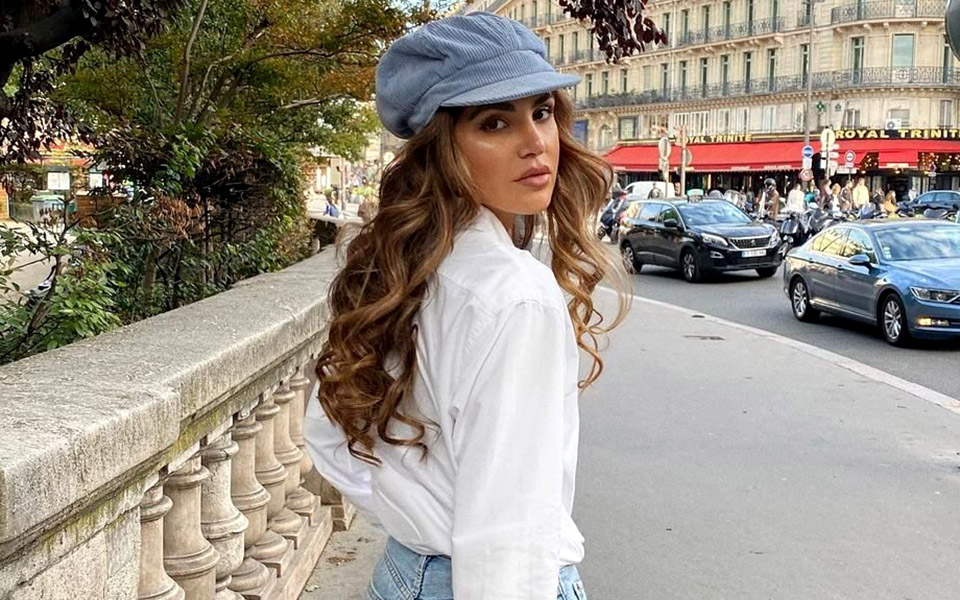 λευκό-oversized-πουκάμισο-είναι-πάντα-classic-561596866