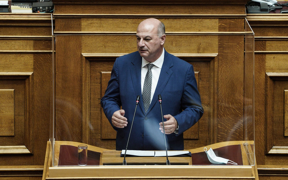 βουλή-νομοτεχνική-βελτίωση-για-την-πρ-561582052