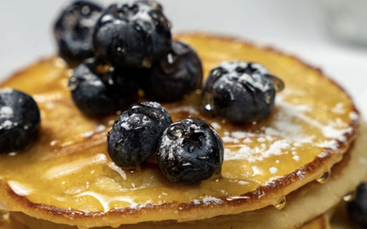 η-συνταγή-για-τα-απόλυτα-pancakes-βίντεο-από-561580063