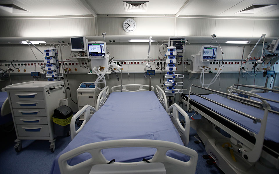 θ-πλεύρης-προ-των-πυλών-οι-επιτάξεις-ι-561576832