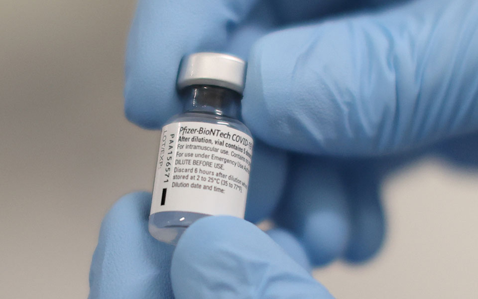 ισραήλ-την-τρίτη-ξεκινά-ο-εμβολιασμός-561594154