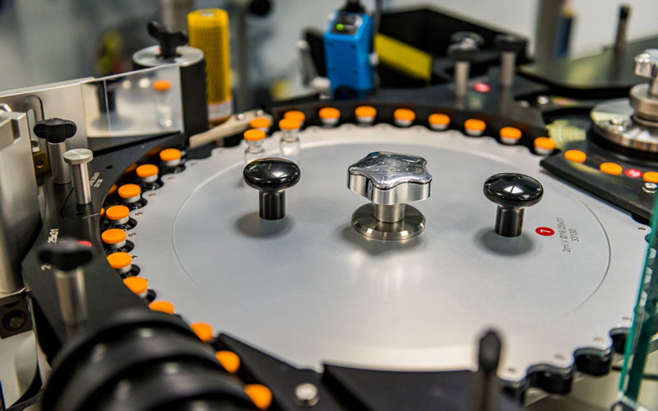 κορωνοϊός-σύσταση-του-cdc-για-εμβολιασμ-561569086