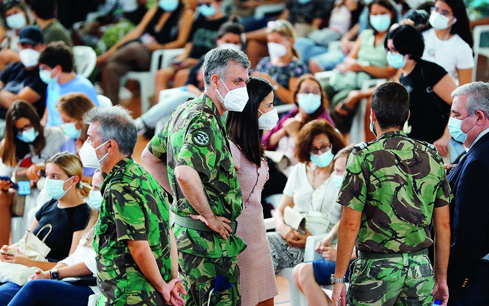 Διαβάστε στην «Καθημερινή της Κυριακής»-3
