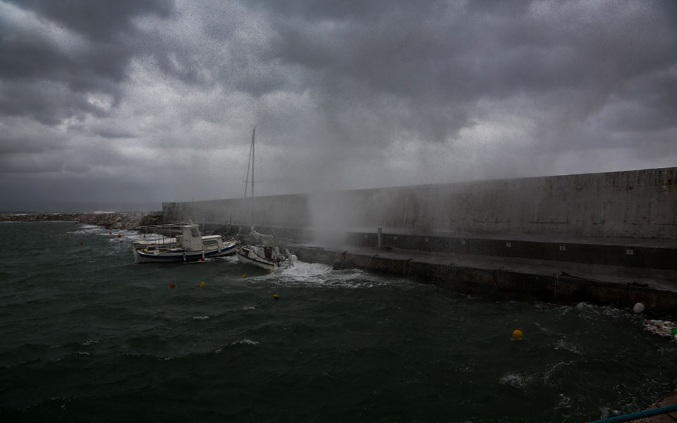 προβλήματα-και-σήμερα-στα-ακτοπλοϊκά-561608545
