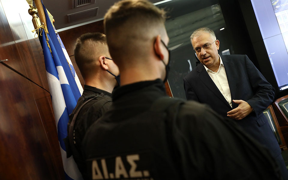 θεοδωρικάκος-ο-εορτασμός-του-πολυτεχ-561587056