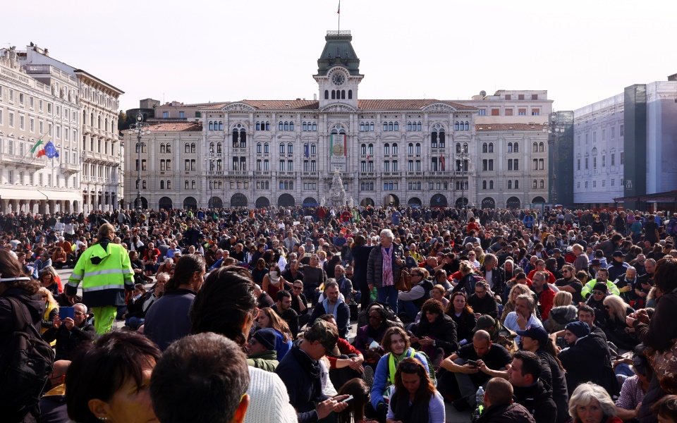 τεργέστη-στο-έλεος-της-covid-το-προπύργιο-τ-561571531