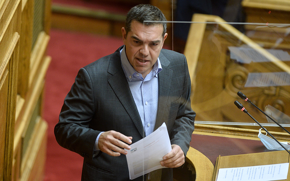 αλ-τσίπρας-ο-κ-μητσοτάκης-φοβάται-κρύ-561567643