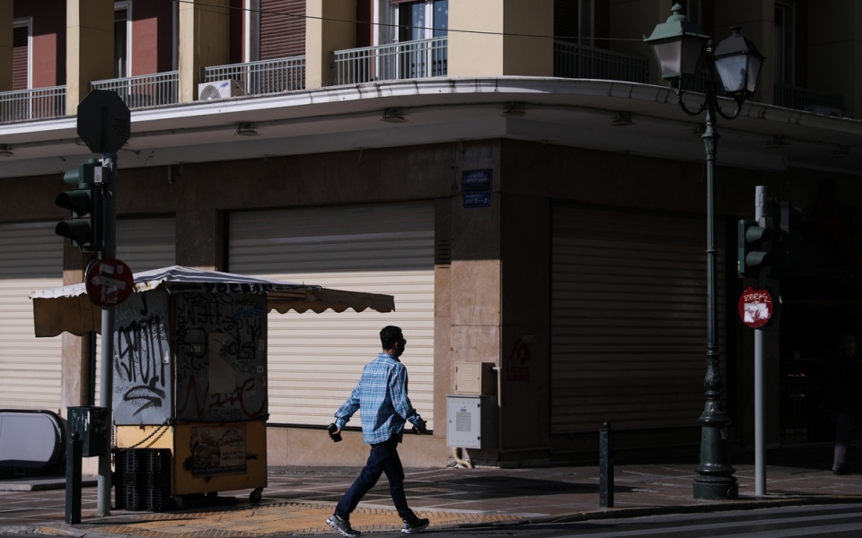 νέα-μέτρα-για-ανεμβολίαστους-στη-δημο-561572962